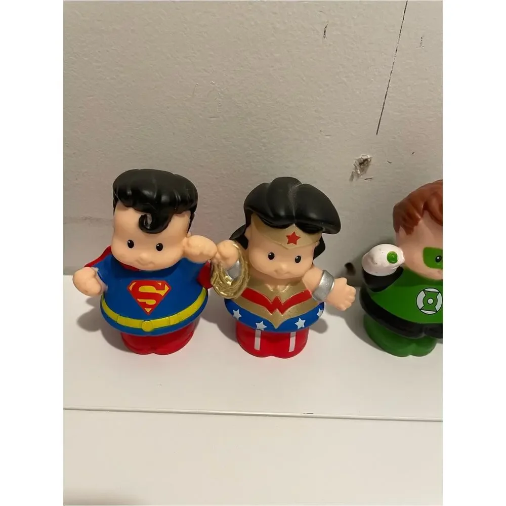 Fisher Price Little People DC Batman Superman Batgirl Superhero Set of 6